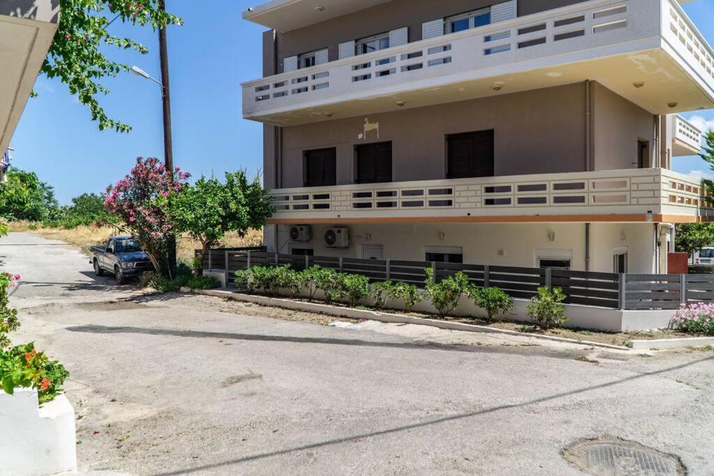 Apartamento Artemissia New Well Sided Modish House Kíssamos Exterior foto
